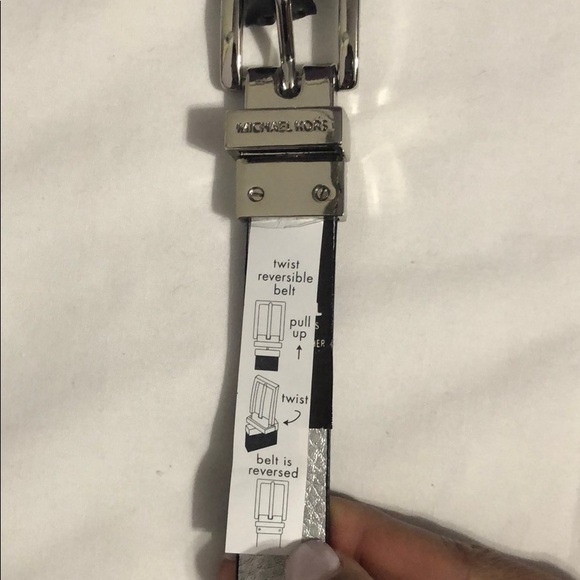 NWOT Michael Kors Reversible Belt - Picture 7 of 8